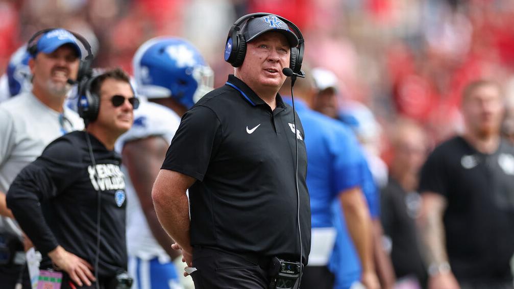 Ex-Arizona football assistant Mark Stoops may be next to get big payoff | Greg Hansen